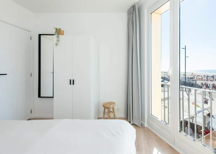 Apartment In With Stunning Sea Views