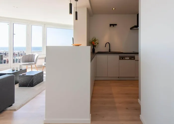 Apartment In With Stunning Sea Views *